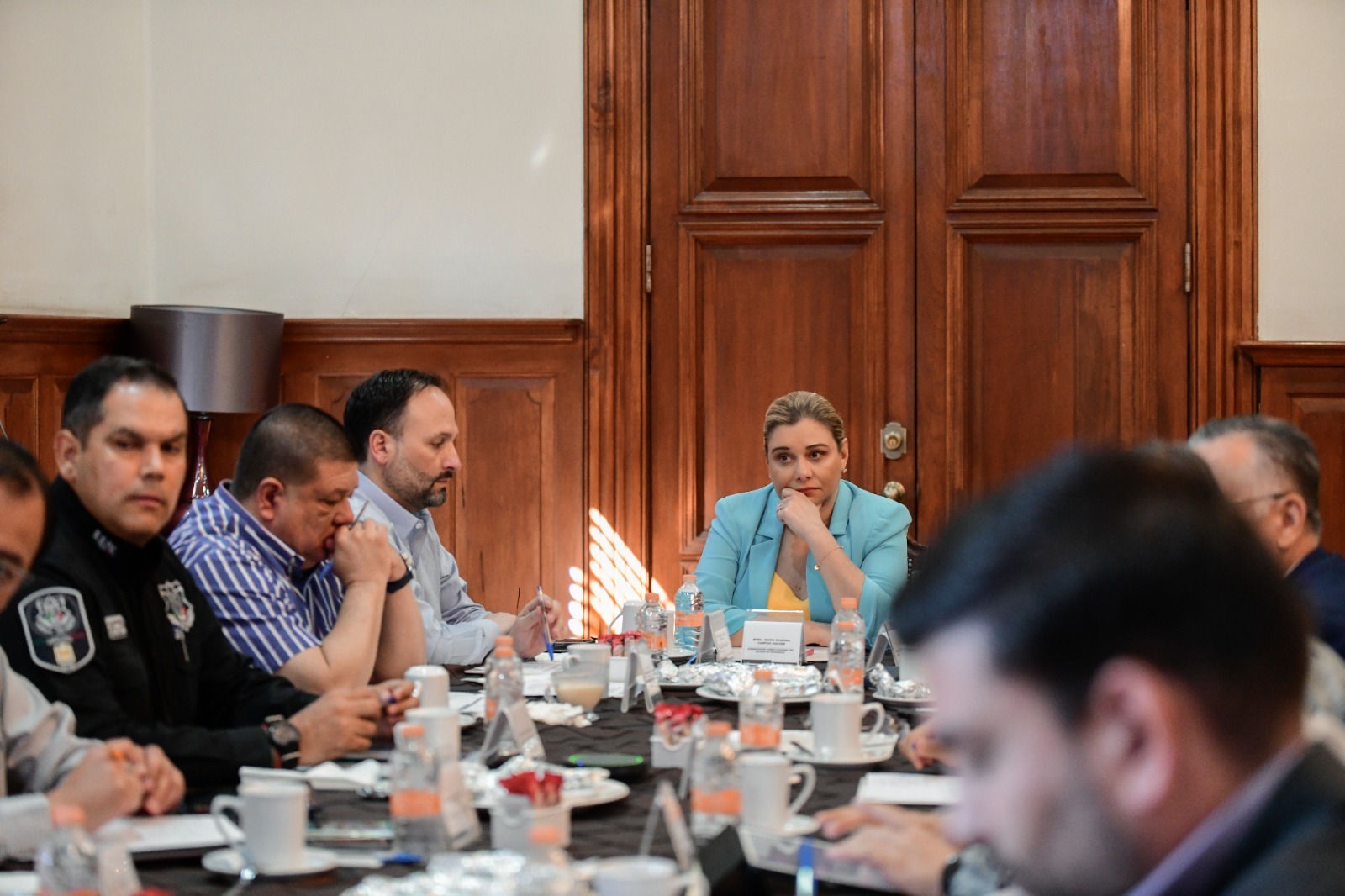 Coordinan estrategias y operativos en Mesa de Seguridad previo a la jornada electoral.