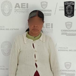 Vinculan a proceso a mujer por homicidio de su pareja.