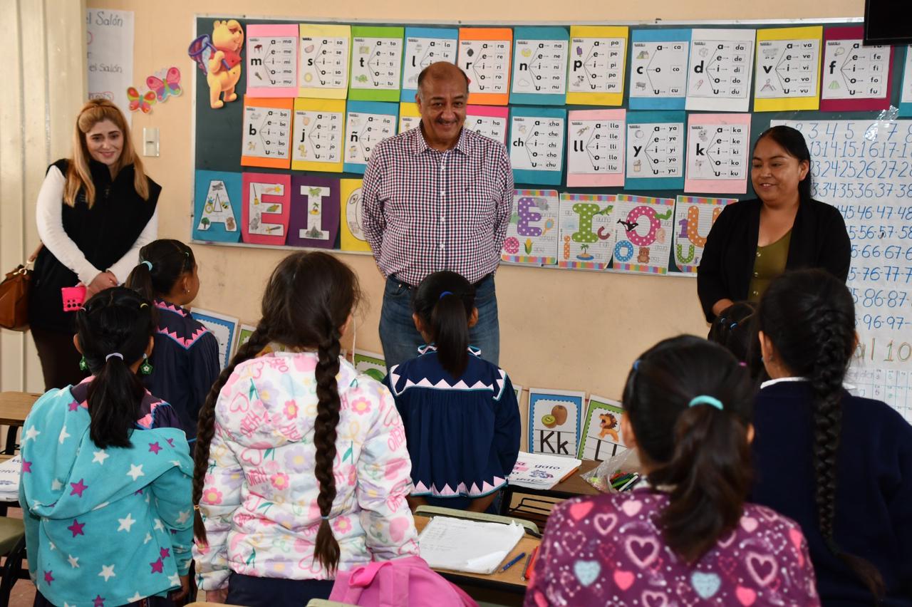 Supervisa Educación escuelas y albergues de la región serrana.