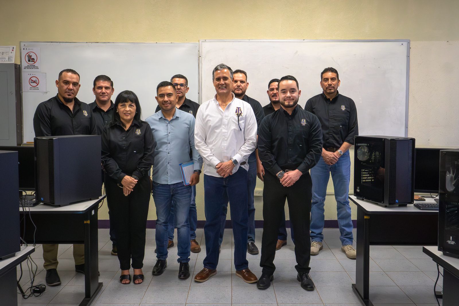 Recibe Tec de Nuevo Casas Grandes equipamiento para sus laboratorios
