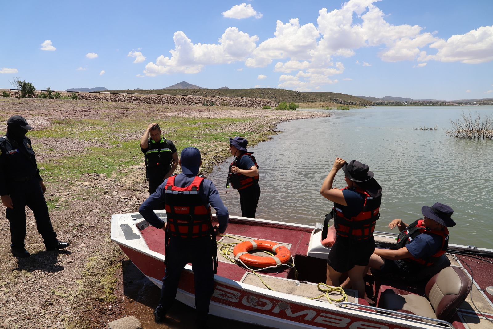 Listos bomberos para atender emergencias por temporada de lluvia: Municipio