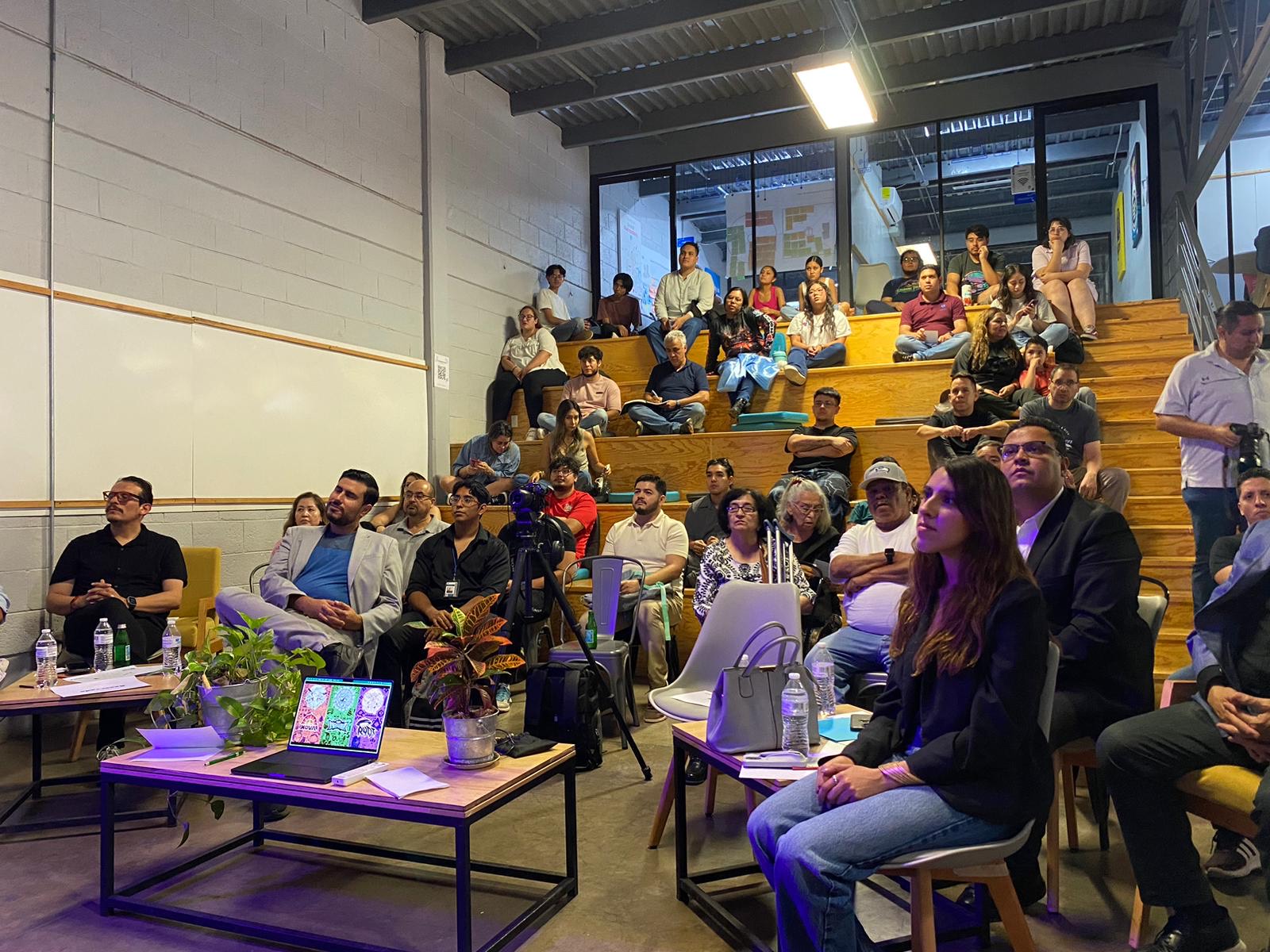Presentan emprendimientos tecnológicos e innovadores en programa “Escuelita Maker”.