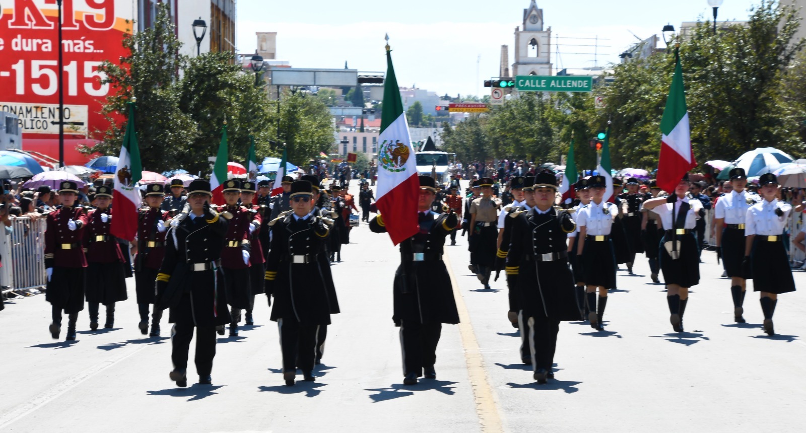 Participarán más de 4 mil 200 personas en el tradicional desfile de la Independencia.