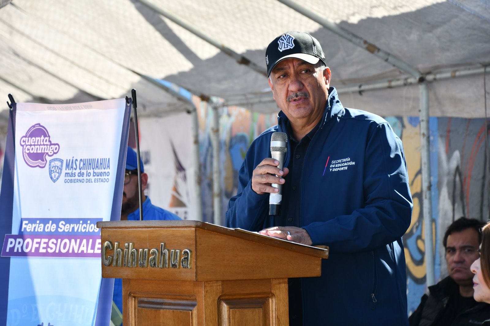 Acercan servicios profesionales a 3 mil vecinos de la colonia Campesina Nueva.