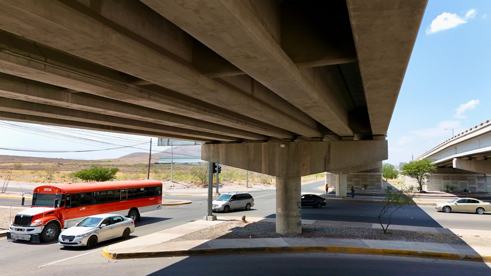 Concluye SCOP mantenimiento estructural en puente del tramo Chihuahua-Sacramento.