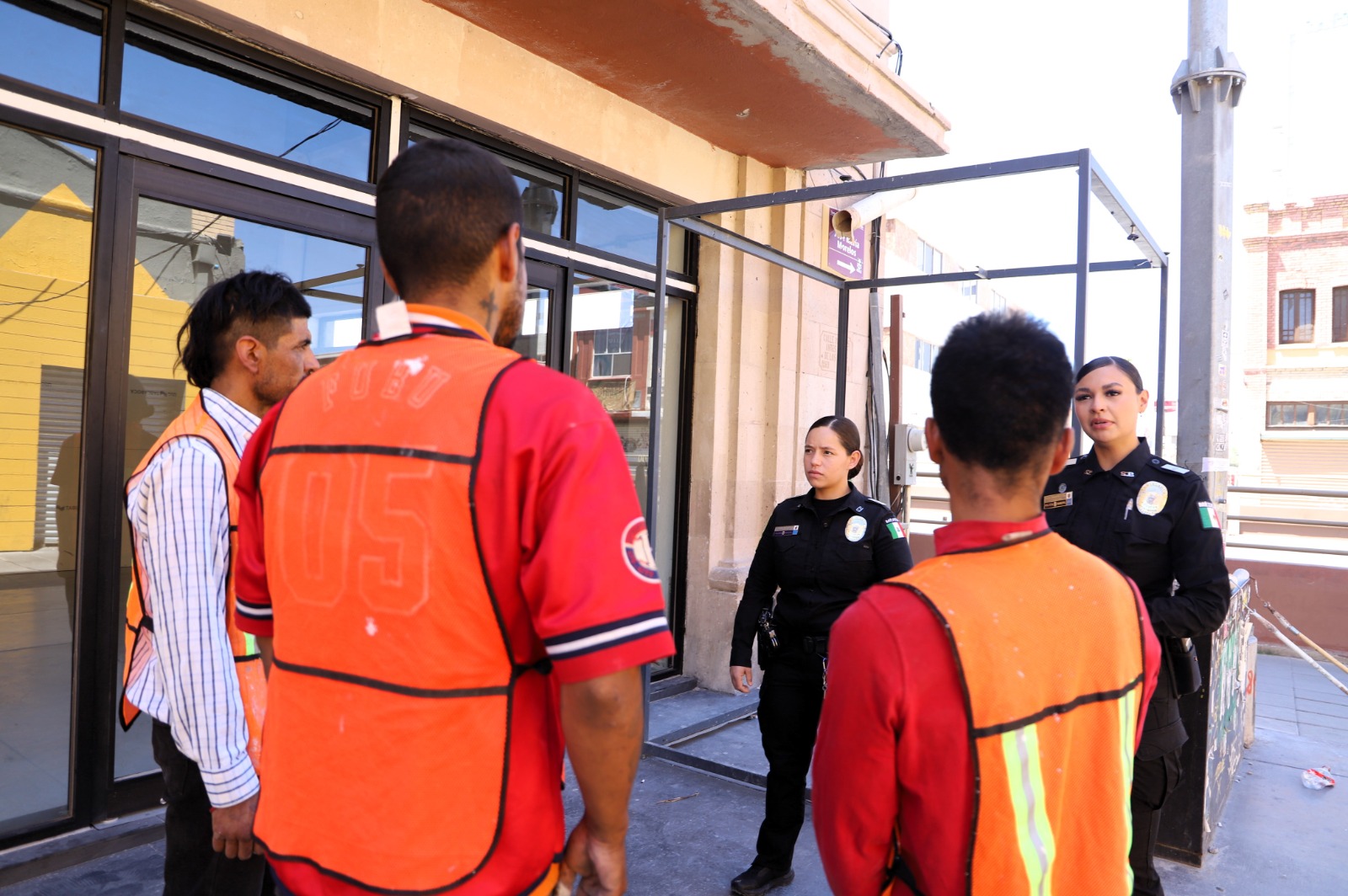 Gracias a programa de la DSPM jóvenes grafiteros reparan daños que provocan en la ciudad