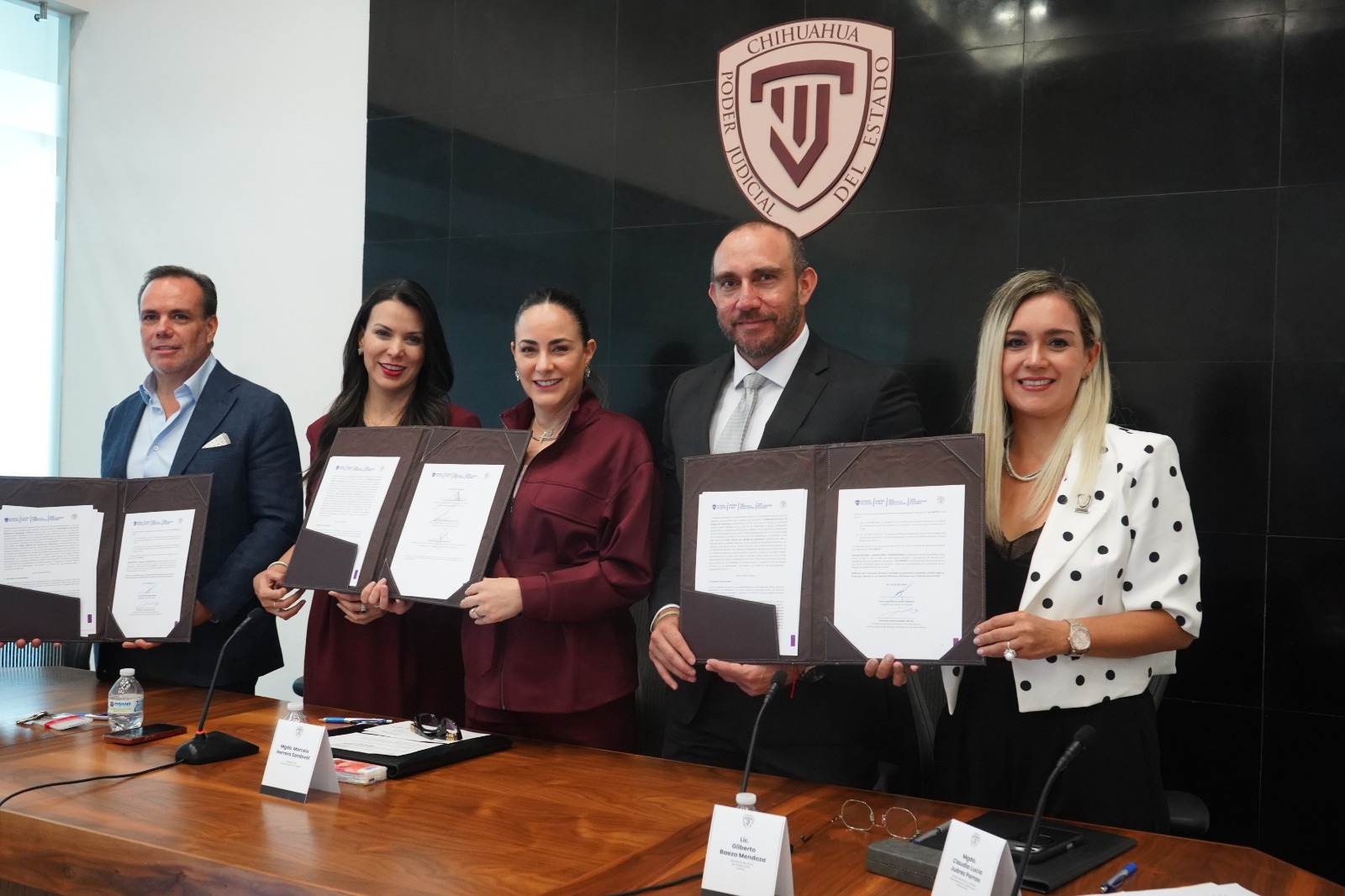 Firman Secretaría de Salud y poder Judicial convenio para la atención psicológica y prevención de las adicciones